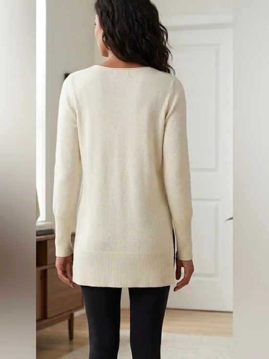 Lightweight Sweater Apt. 9 tunic sweater with a rib-knit crew neck. - Picture 3 of 9